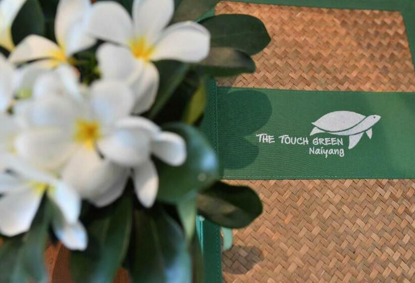 Номер Superior с Балконом, The Touch Green Naiyang Hotel & Fitness