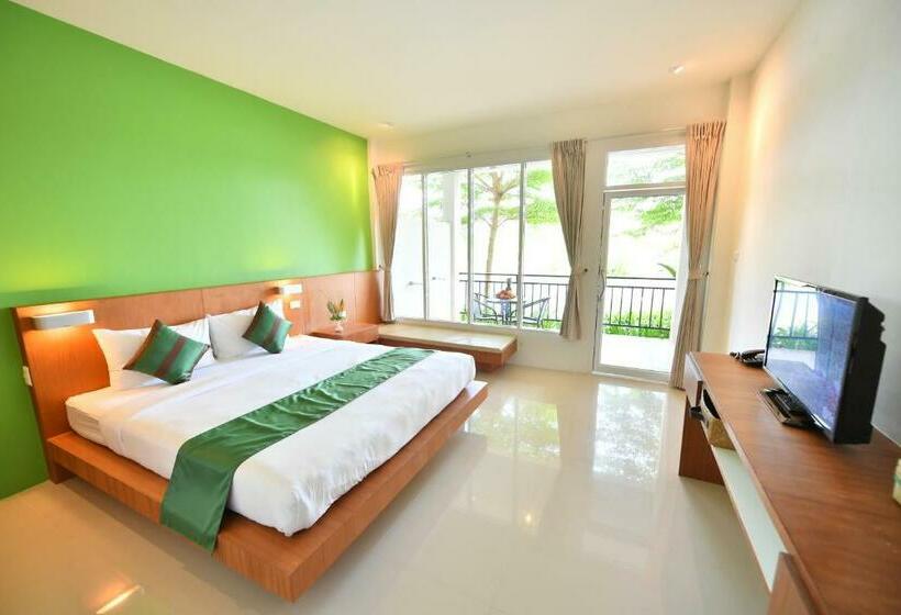 Номер Superior с Балконом, The Touch Green Naiyang Hotel & Fitness