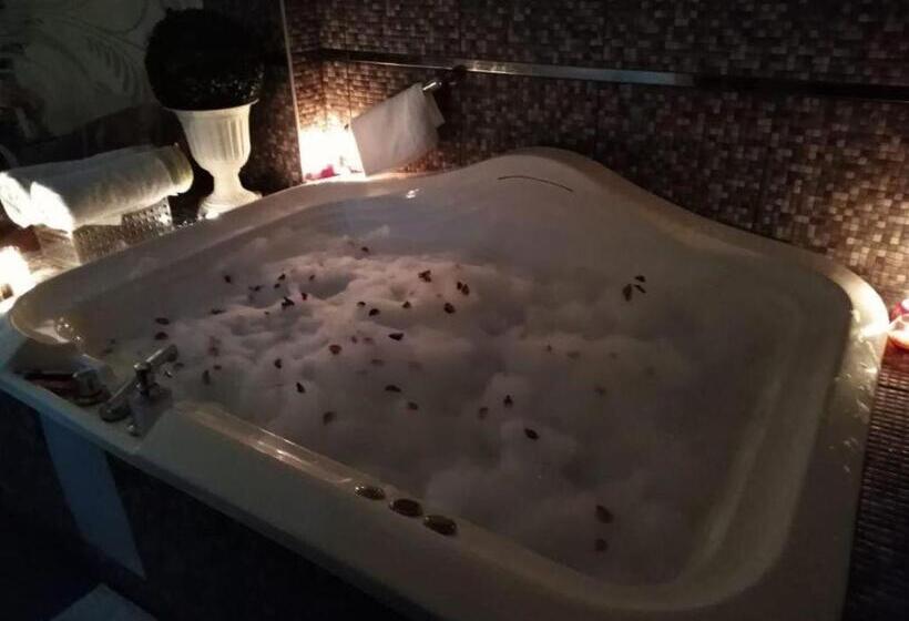 클래식 스위트, Monterrico Hotel Perú