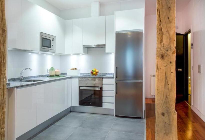 آپارتمان لوکس 2 خوابه, Slow Suites Augusto