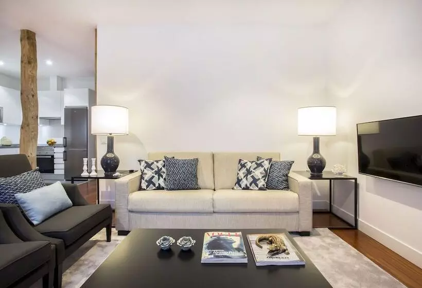آپارتمان لوکس 2 خوابه, Slow Suites Augusto