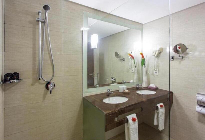 스탠다드 트리플 룸, Dom Pedro Laguna Beach Resort & Golf