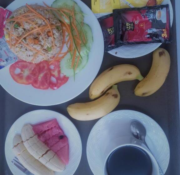 패밀리 룸, Sisavang Mountain View