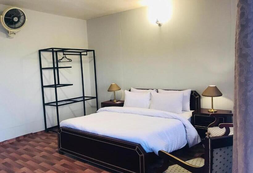 اتاق لوکس, The Sarai Suites, Murree