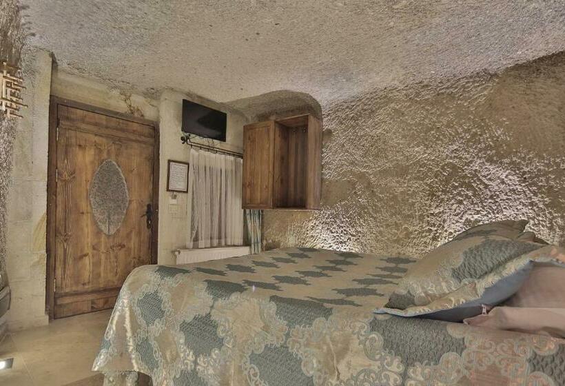 اتاق استاندارد, Shoestring Cave House