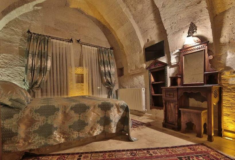 اتاق استاندارد, Shoestring Cave House