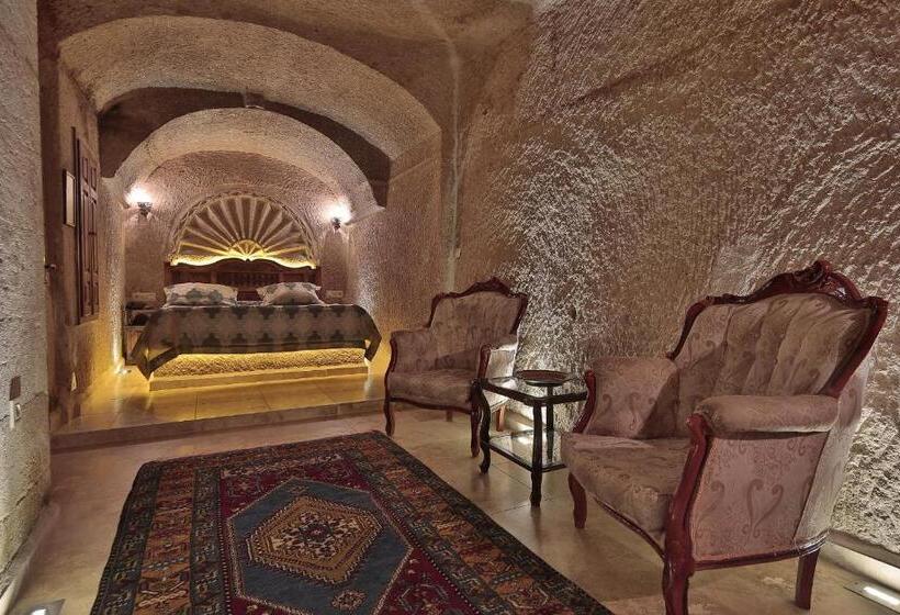 غرفة ديلوكس, Shoestring Cave House