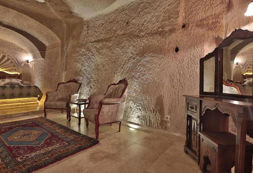 غرفة ديلوكس, Shoestring Cave House