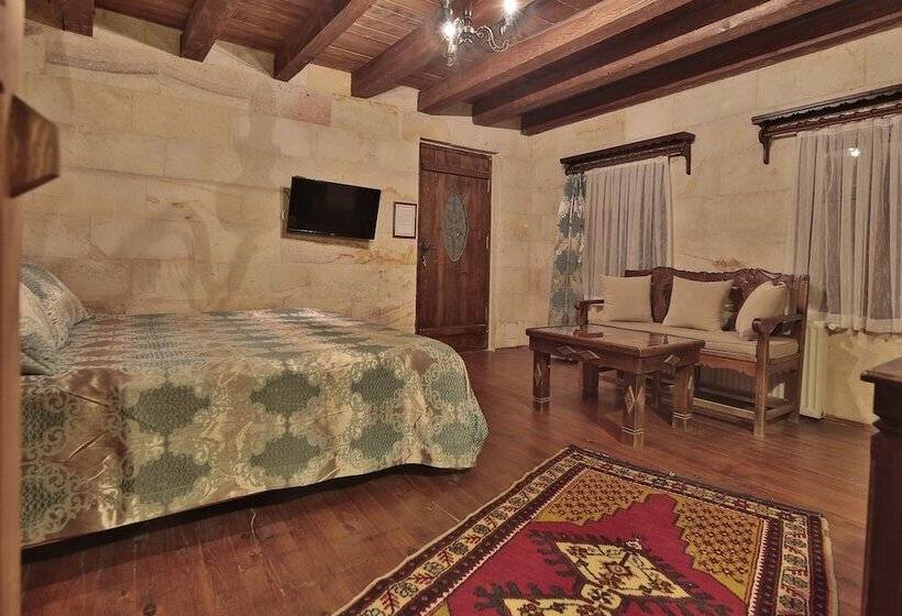 バルコニー付きスタンダードルーム, Shoestring Cave House