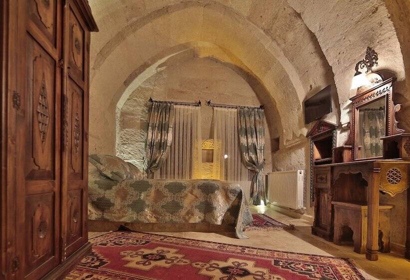 اتاق استاندارد, Shoestring Cave House