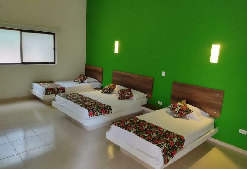 スーペリアの４人部屋, Arizona Ranch