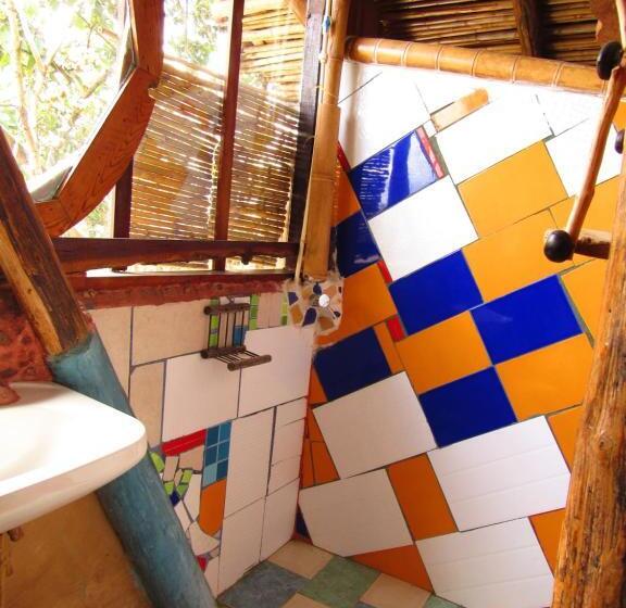 スタンダードトリプルルーム, Casa Tarzan