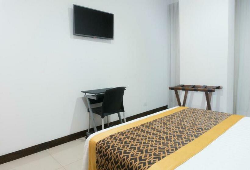 Номер Стандарт, Cinco Monteria