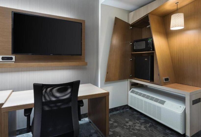 带大床的标准间, Courtyard By Marriott Ruston