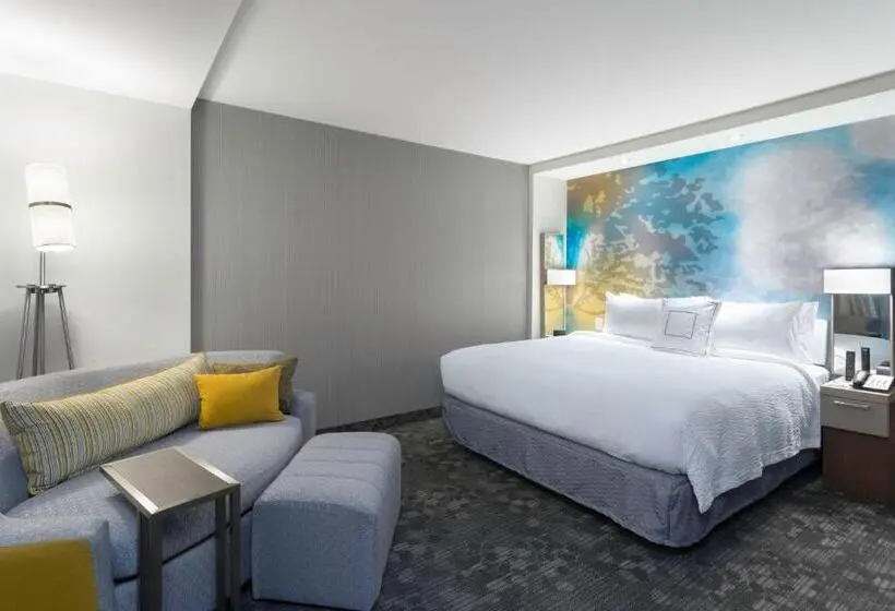 キングサイズベッドのスタンダードルーム, Courtyard By Marriott Ruston