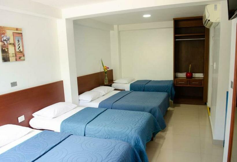 Superior Familie Værelse, El Faro Buga