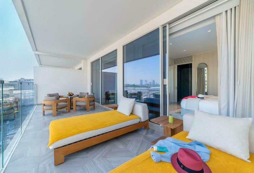 سوییت جونیور با چشم‌انداز شهر, Five Palm Jumeirah Dubai