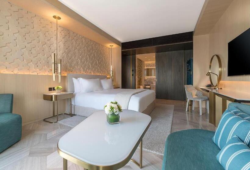 اتاق لوکس با چشم‌انداز دریا, Five Palm Jumeirah Dubai