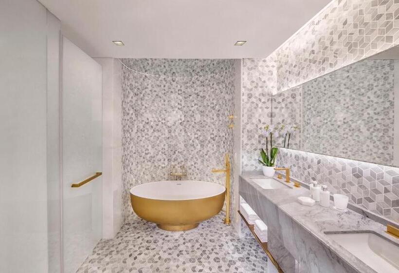 Люкс Deluxe 2 Спальни, Five Palm Jumeirah Dubai
