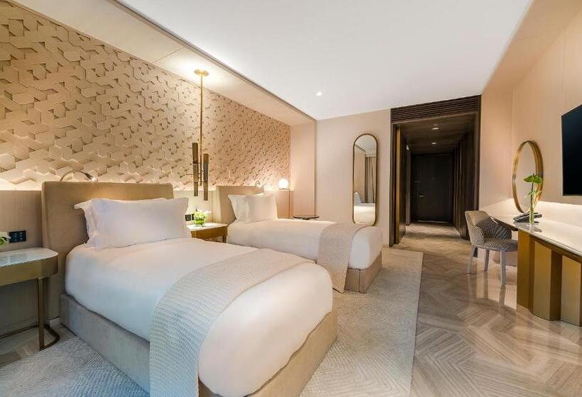 Номер Superior, Five Palm Jumeirah Dubai