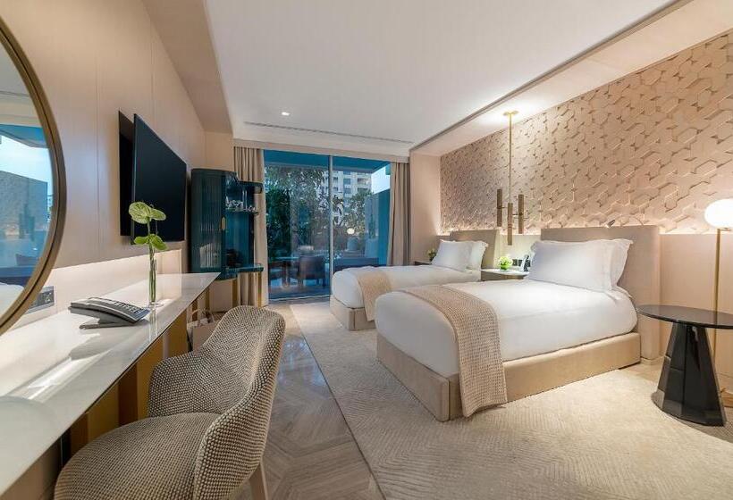 اتاق سوپریور, Five Palm Jumeirah Dubai