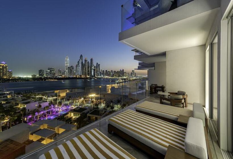 Апартаменты 2 Спальни, Five Palm Jumeirah Dubai
