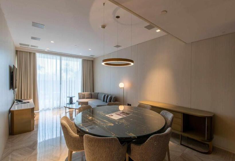 Апартаменты 2 Спальни, Five Palm Jumeirah Dubai