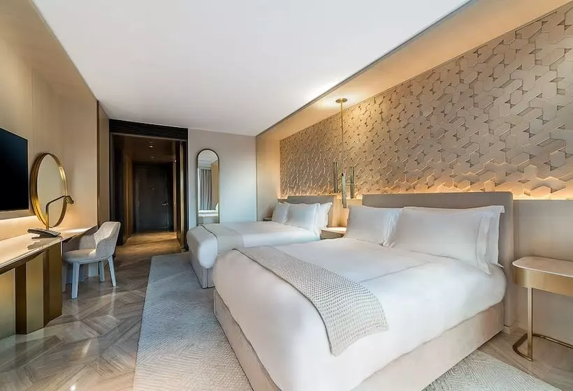 Deluxe Room Sea View