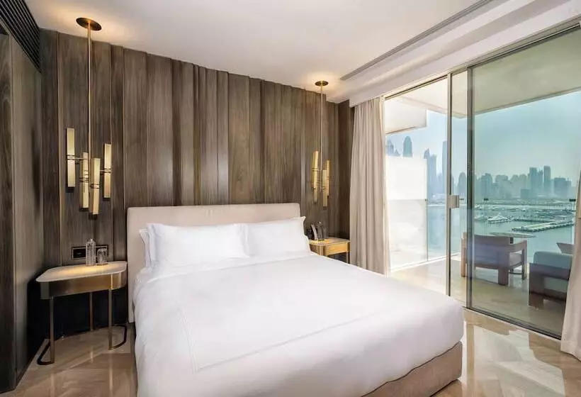 2 Bedroom Apartment Sea View