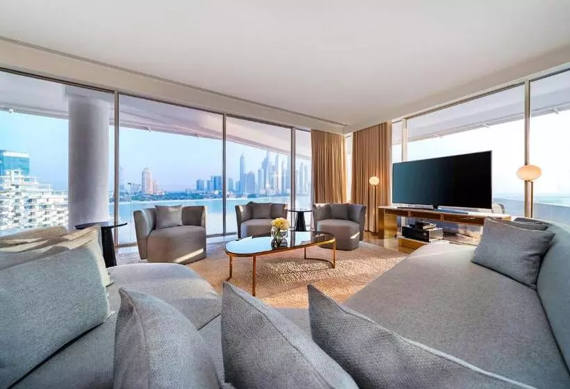 3 Bedroom Suite, Five Palm Jumeirah Dubai