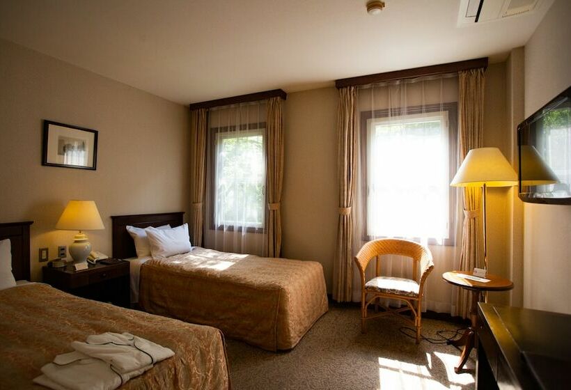 Номер Стандарт, Kyu Karuizawa Hotel Otowa No Mori