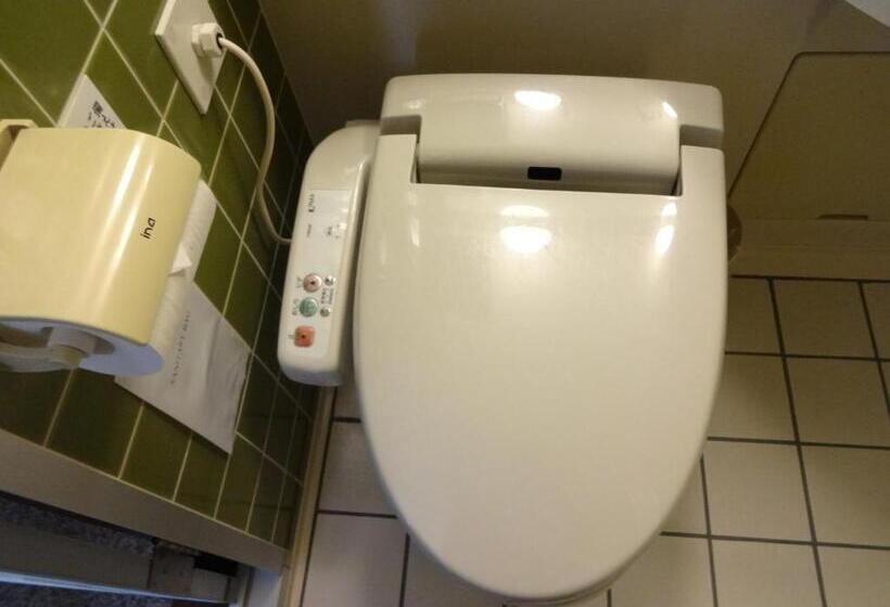 غرفة قياسية ثلاثية, Kyu Karuizawa Hotel Otowa No Mori