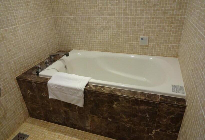 جناح ملكى, Kyu Karuizawa Hotel Otowa No Mori