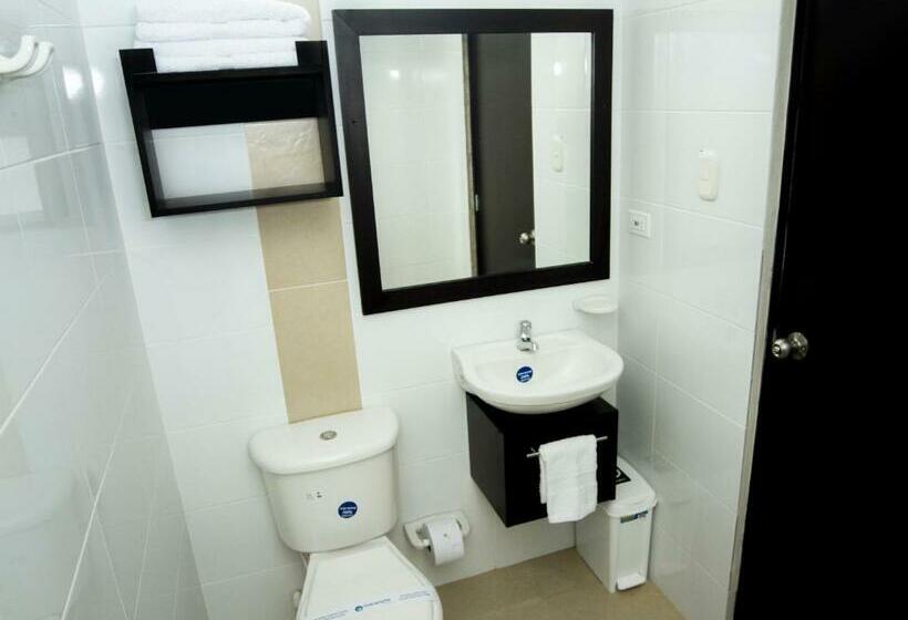 اتاق استاندارد سه نفره, Maranata Valledupar