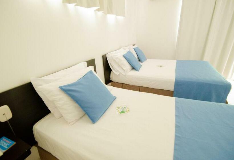 اتاق استاندارد سه نفره, Maranata Valledupar