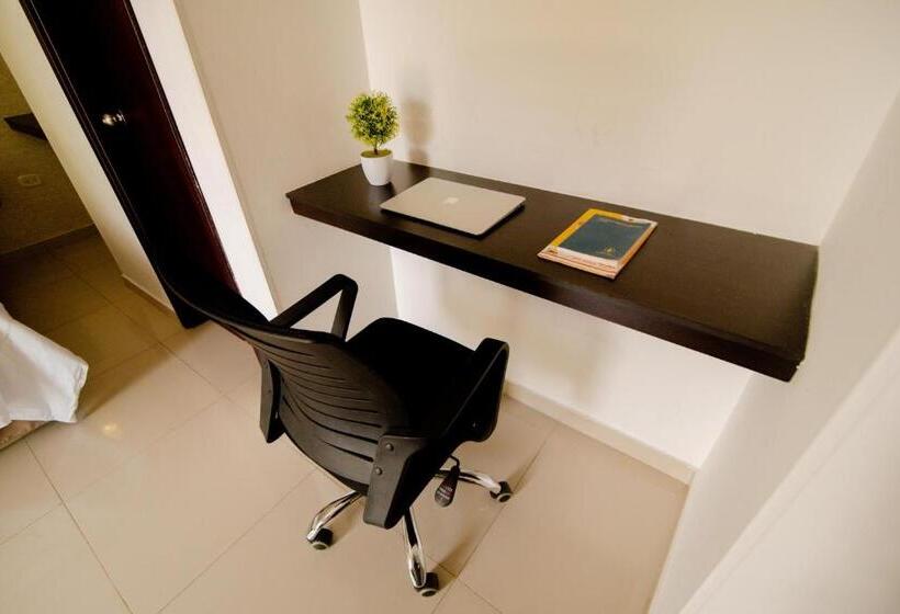 اتاق لوکس با تخت بزرگ, Maranata Valledupar