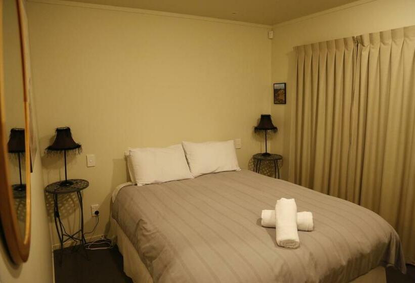 בקתת חדר, Rocky Mountain Chalets Ohakune