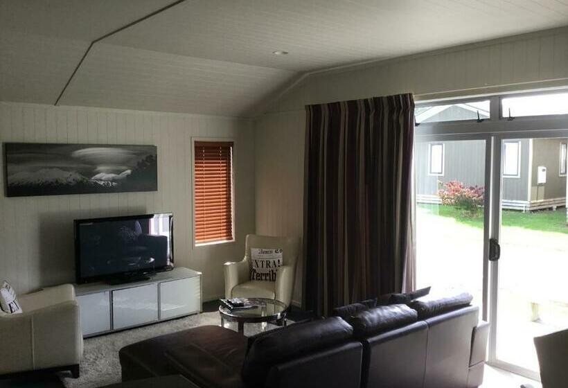 בקתת חדר, Rocky Mountain Chalets Ohakune