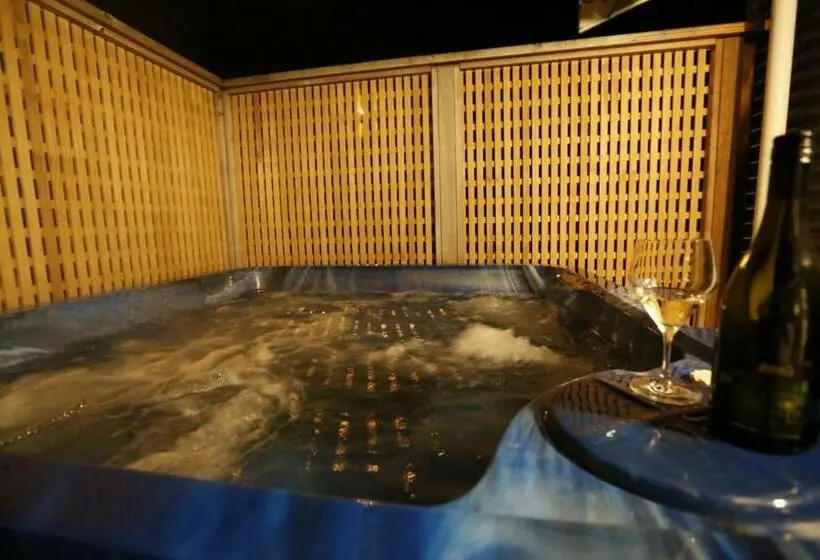 シャレー1寝室, Rocky Mountain Chalets Ohakune