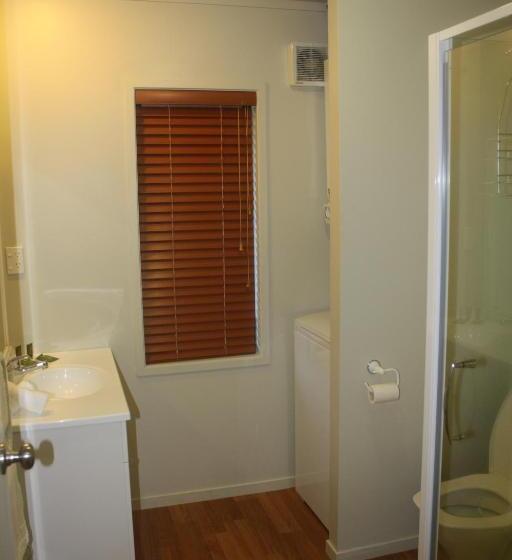 בקתת דלוקס בת חדר 1, Rocky Mountain Chalets Ohakune