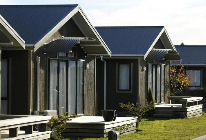 シャレー・デラックス1寝室, Rocky Mountain Chalets Ohakune