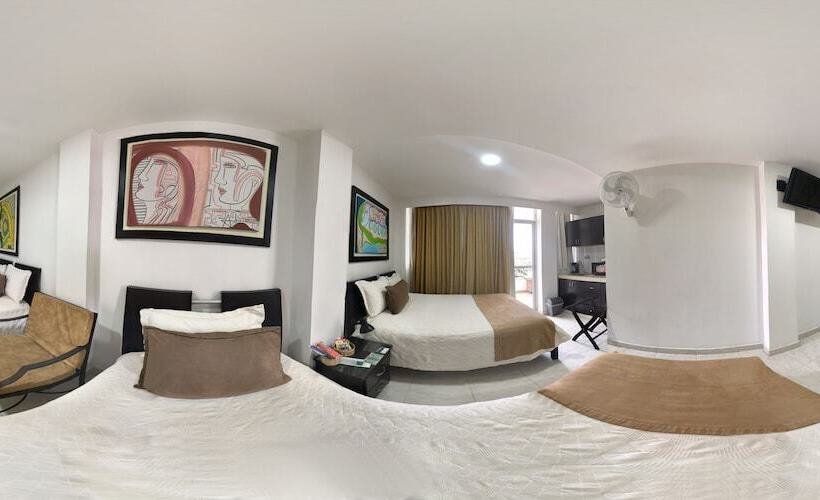 Четырехместный Номер Стандарт, San Martin