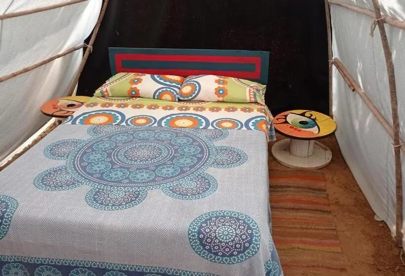Standard Tent, La Pacha Hostel