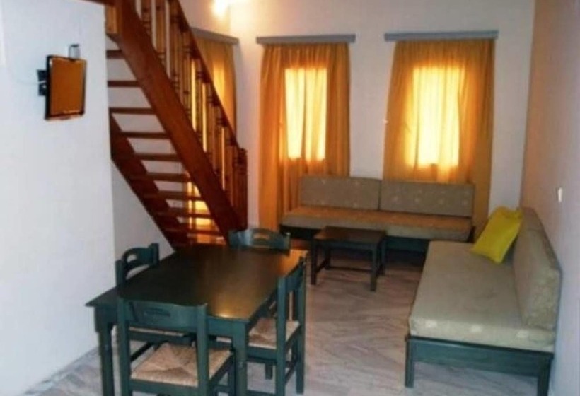 Номер Дюплекс, Mythos Beach Hotel Apartments