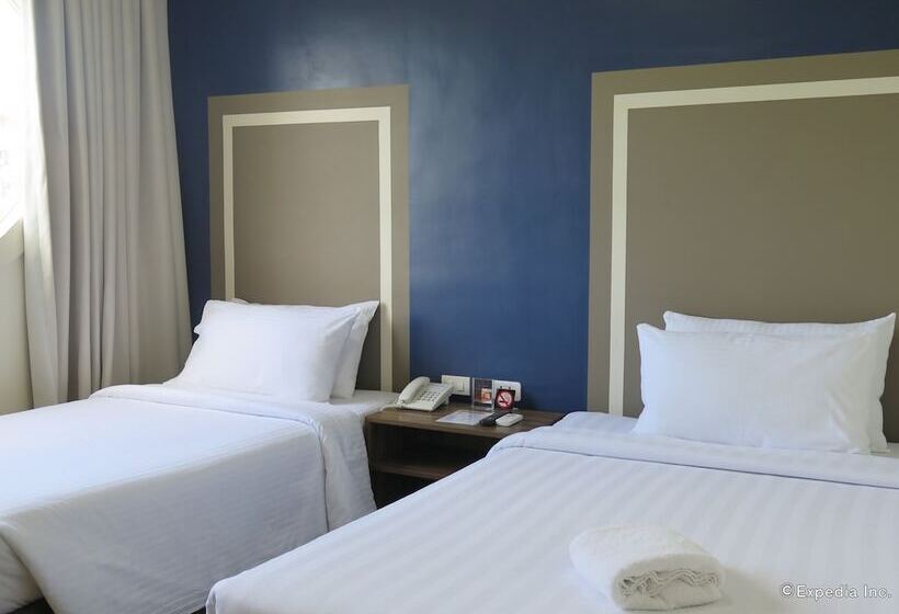 اتاق لوکس سه تخته, S Hotel & Residences