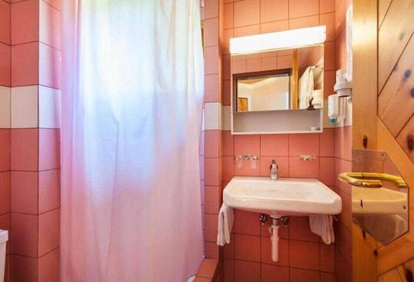 غرفة إقتصادية, T3 Hotel Mira Val