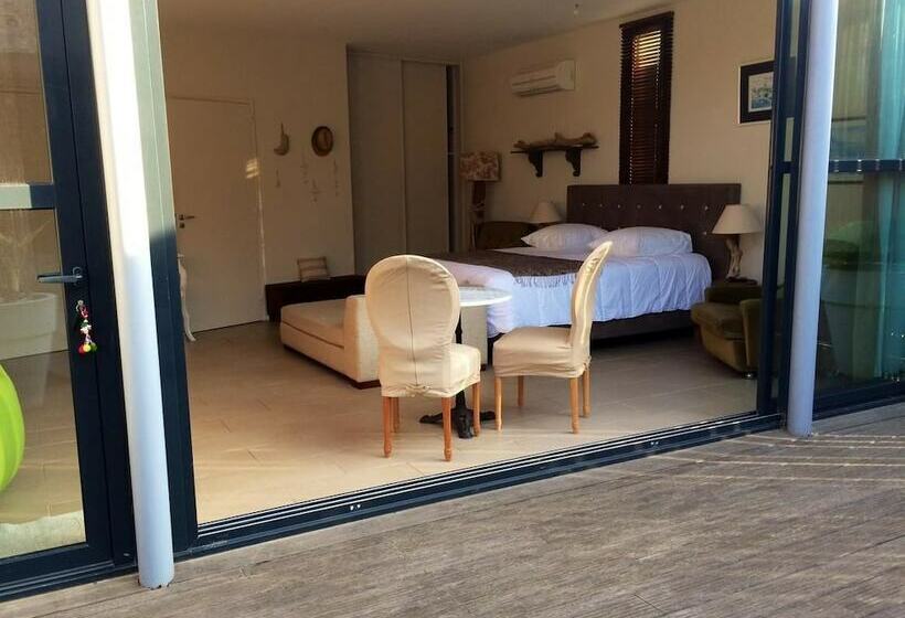 带1个卧室的带阳台的公寓, B&b Le Mas