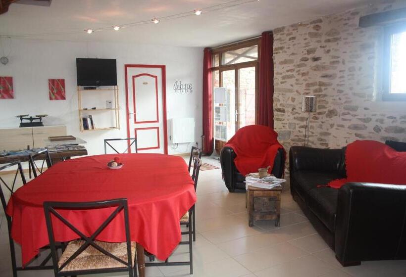 Номер Стандарт Вид на Сад, B&b Le Relais De Chantecor