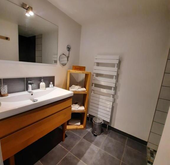 Номер Стандарт с Террасой, Au Cœur Des Lacs Chambres D Hôtes