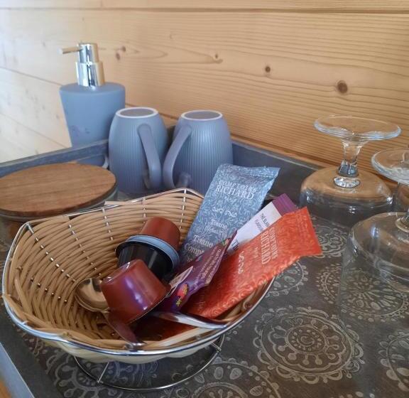 Стандартный Номер Кровать Кинг, Au Cœur Des Lacs Chambres D Hôtes